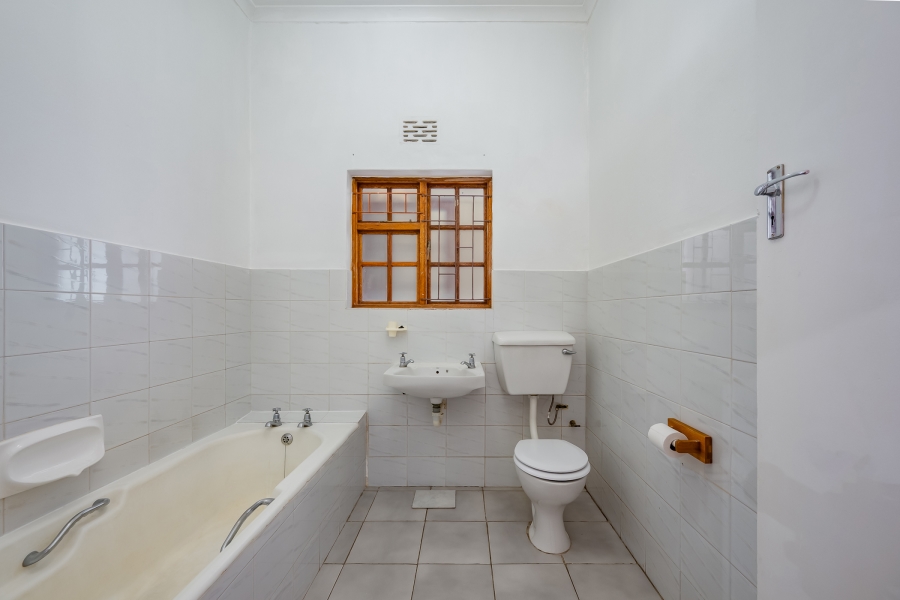3 Bedroom Property for Sale in Lochnerhof Western Cape